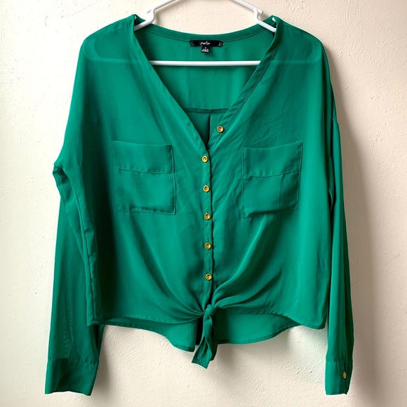 Papaya Sheer Kelly Green Blouse - Picture 3 of 8